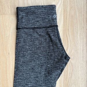 Lululemon crop leggings in brushed knit fabric. Great condition.